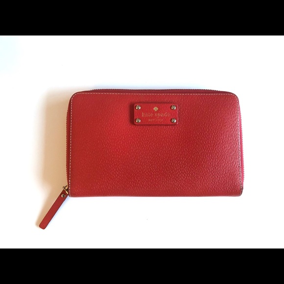 Kate Spade Genuine Leather Large Zip Travel Wallet - Picture 1 of 4